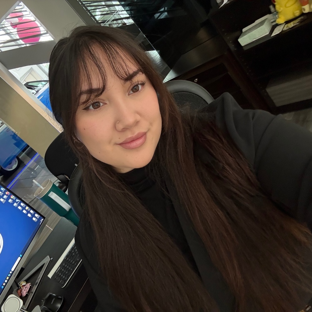 Meet your Posher, Joelle